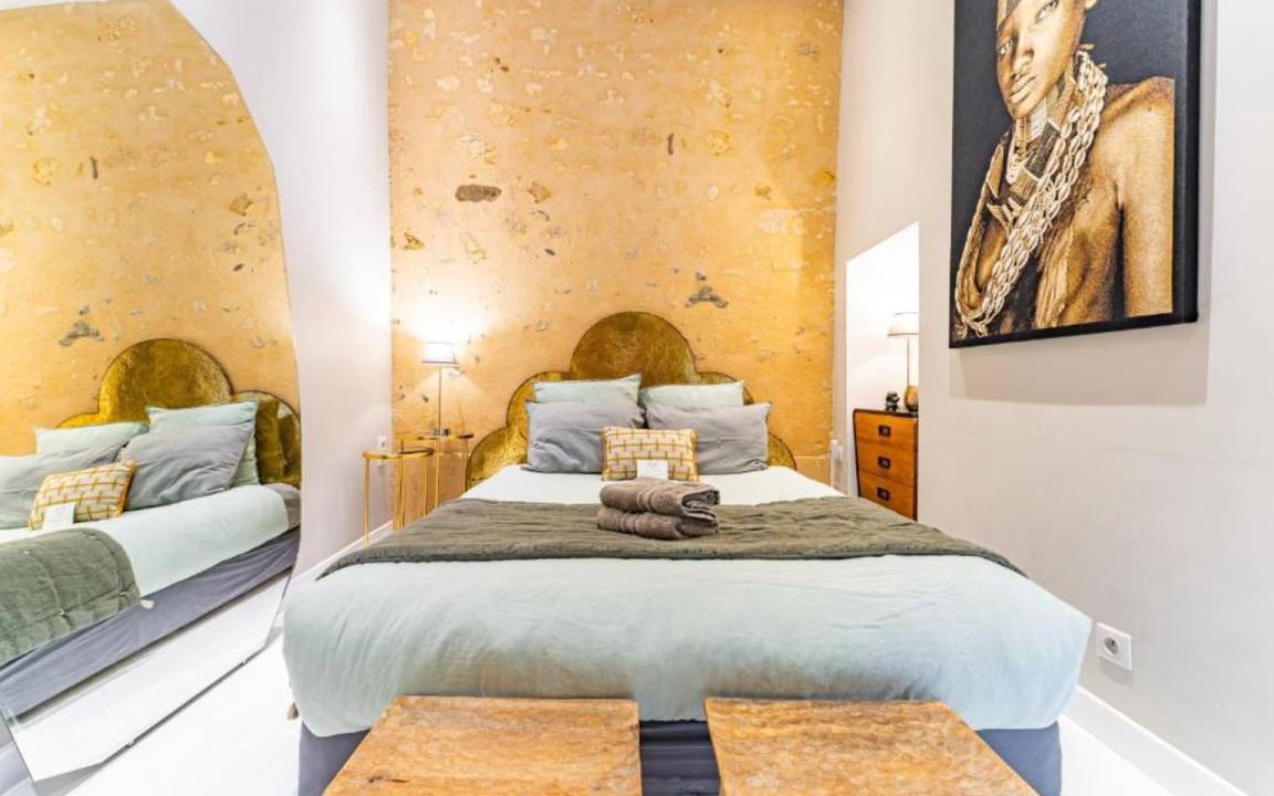 Photo of Bedroom in Hotel de Ville - Quinconces