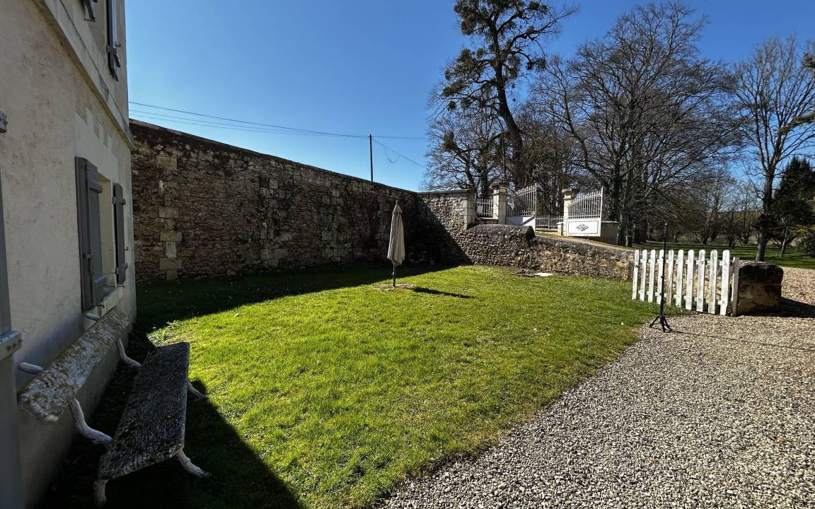 Photo of Others in Lesigny