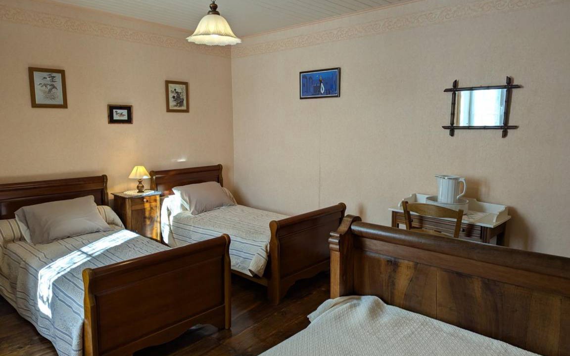 Photo of Bedroom in Saint-Genis-d'Hiersac