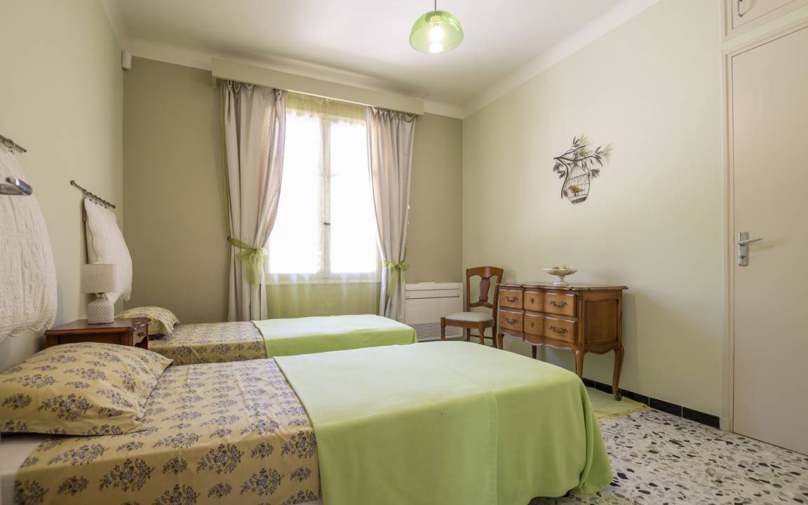 Photo of Bedroom in Orgon