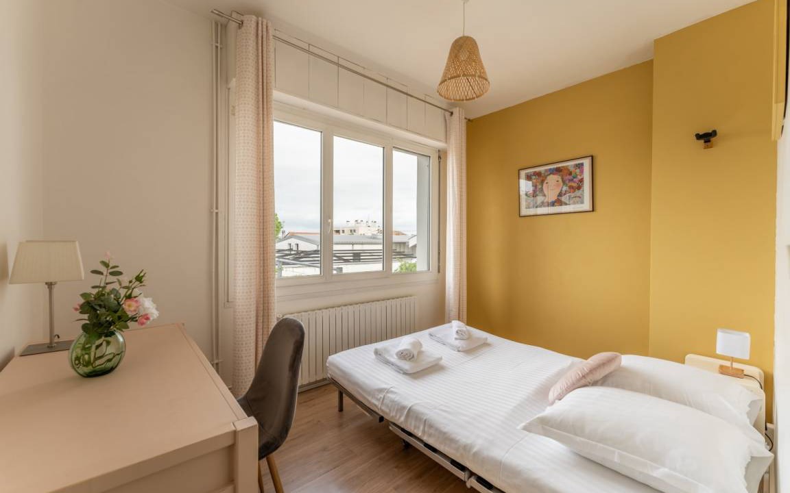 Photo of Bedroom in Le Bouscat