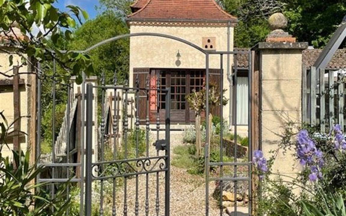 Photo of Others in Tremolat