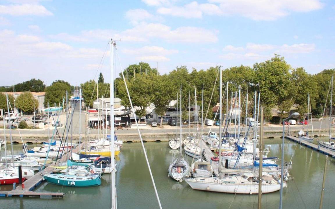 Photo of Others in Rochefort