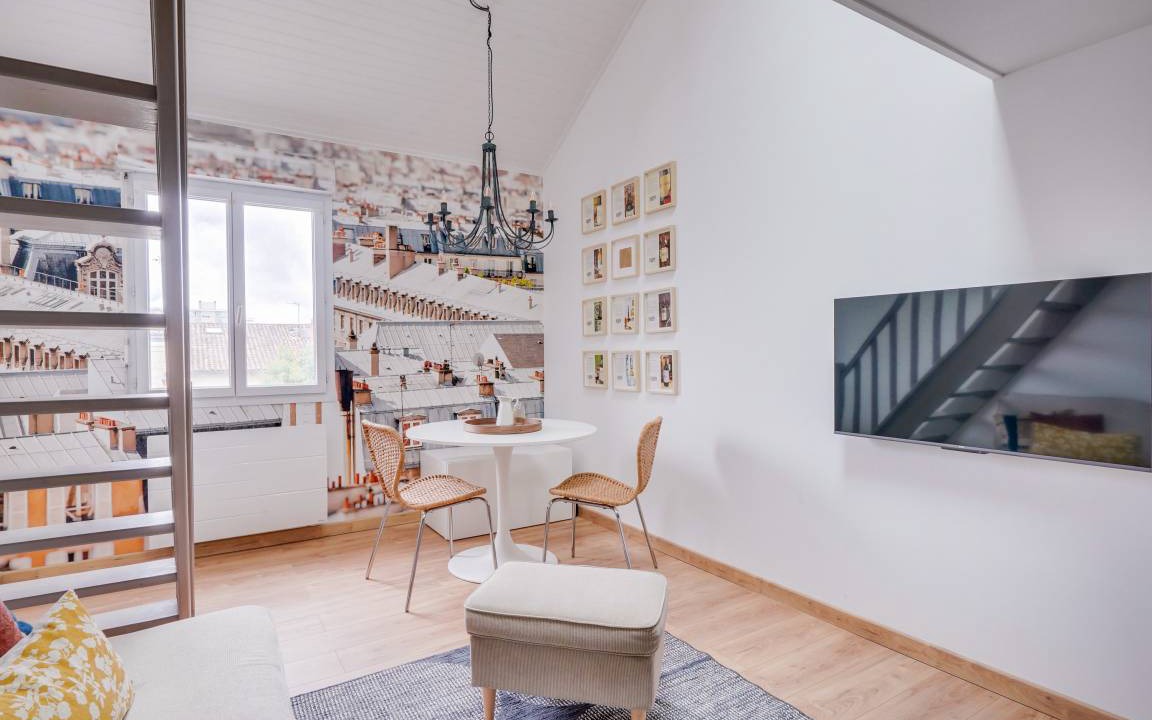Photo of Livingroom in Saint-Michel - Nansouty - Saint-Genes