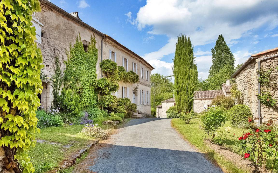 Photo of Buildings in Bourdelles