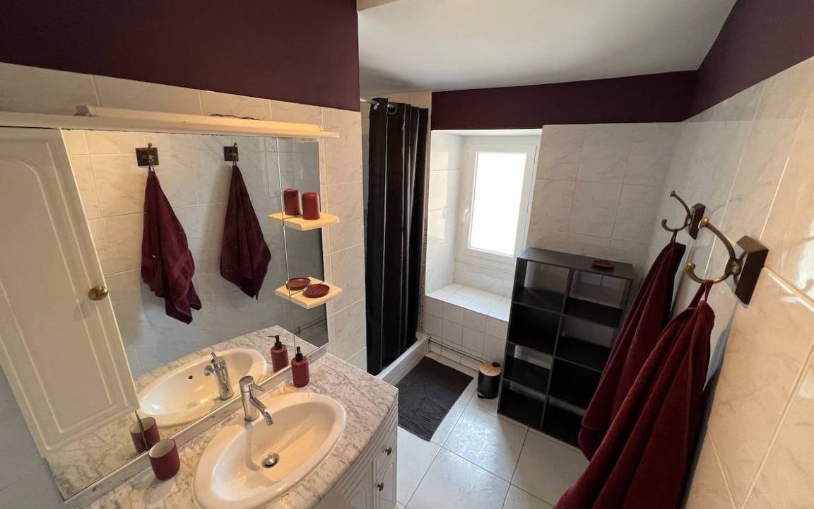 Photo of Bathroom in Savignac-les-Eglises