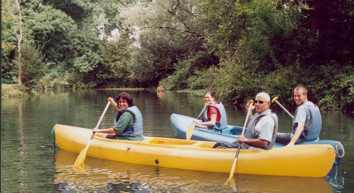 Photo of Others in Pons