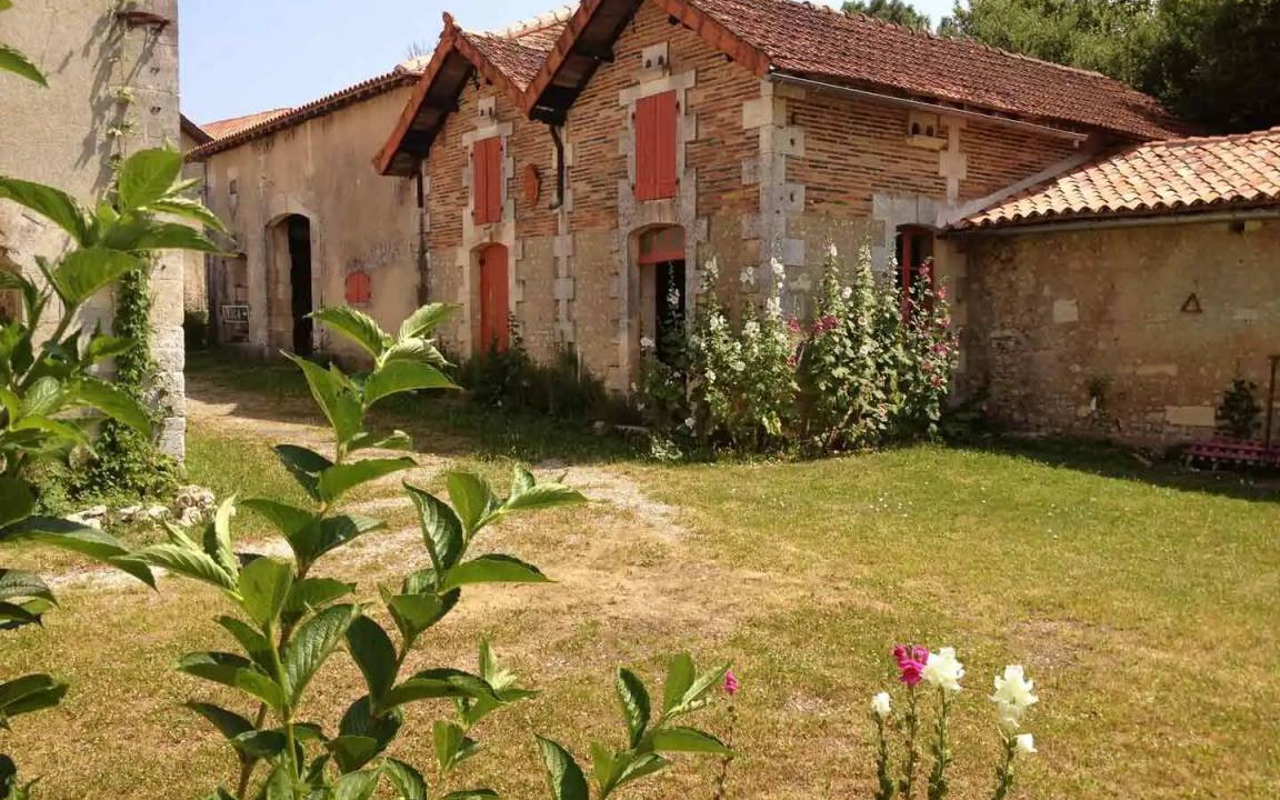 Photo of Others in Juignac