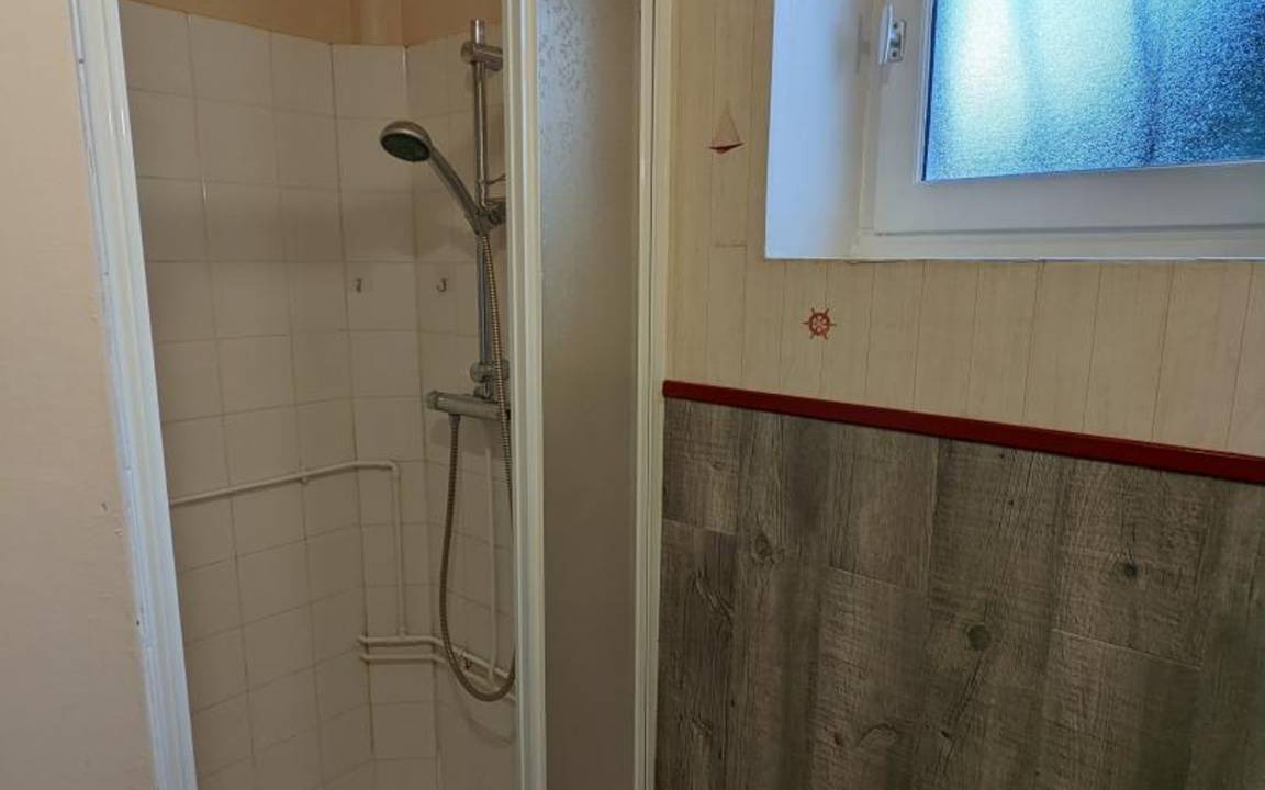 Photo of Bathroom in Vouthon