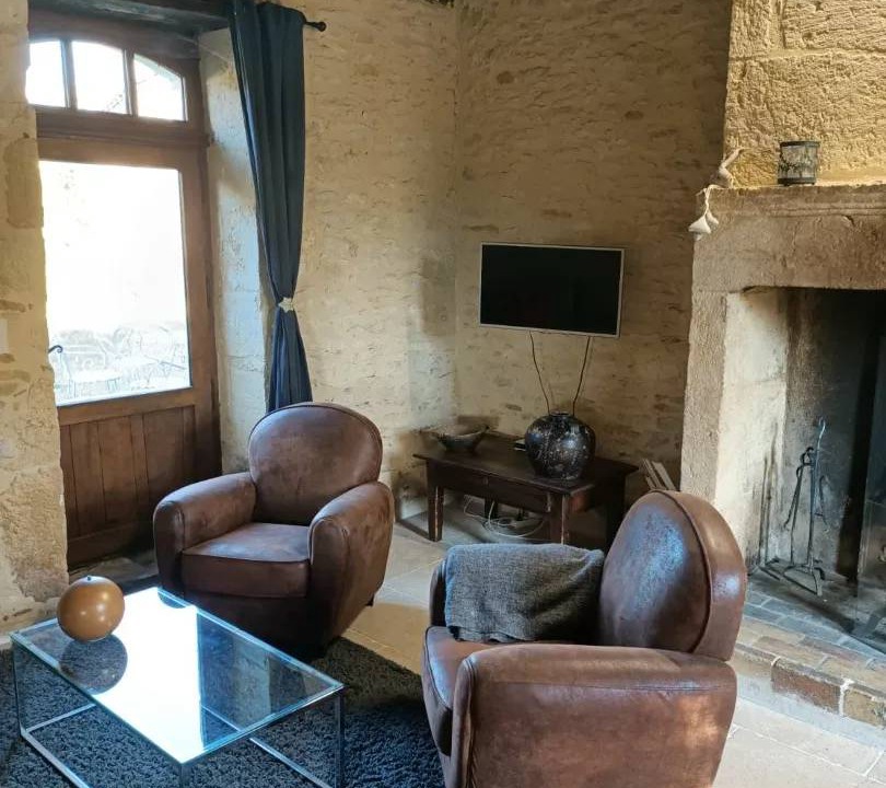 Photo of Livingroom in Saint-Amand-de-Coly