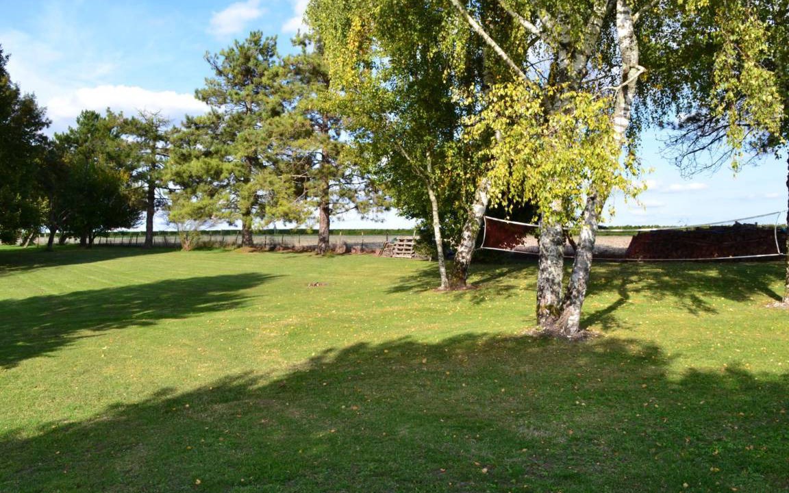 Photo of Others in Angeduc