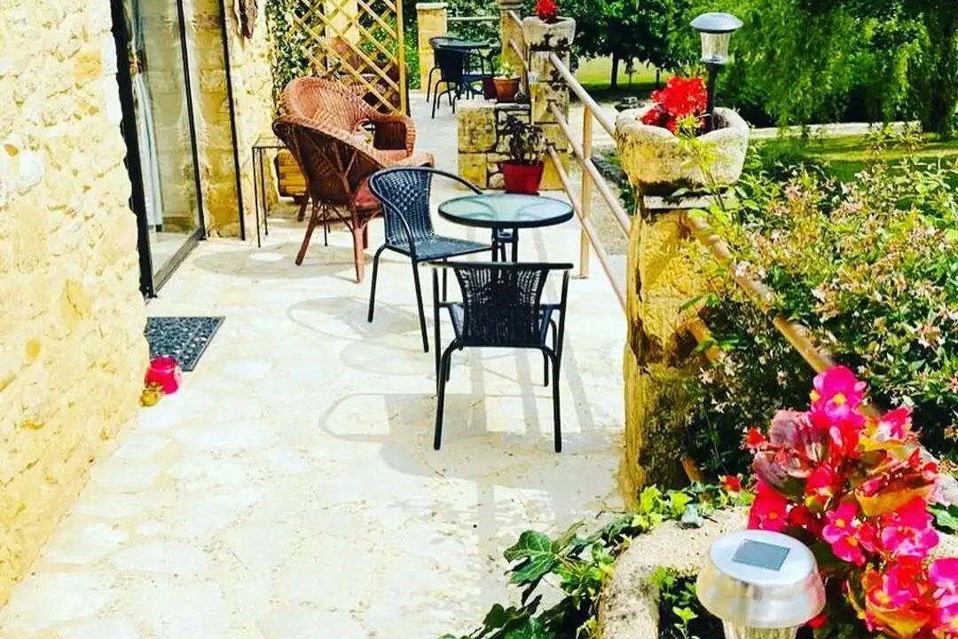 Photo of Patio Balcony in Berbiguieres