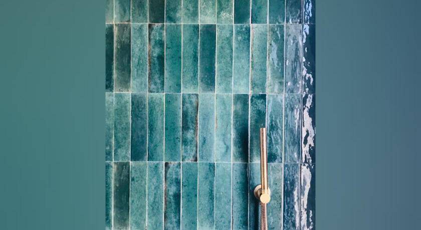 Photo of Bathroom in Cognac