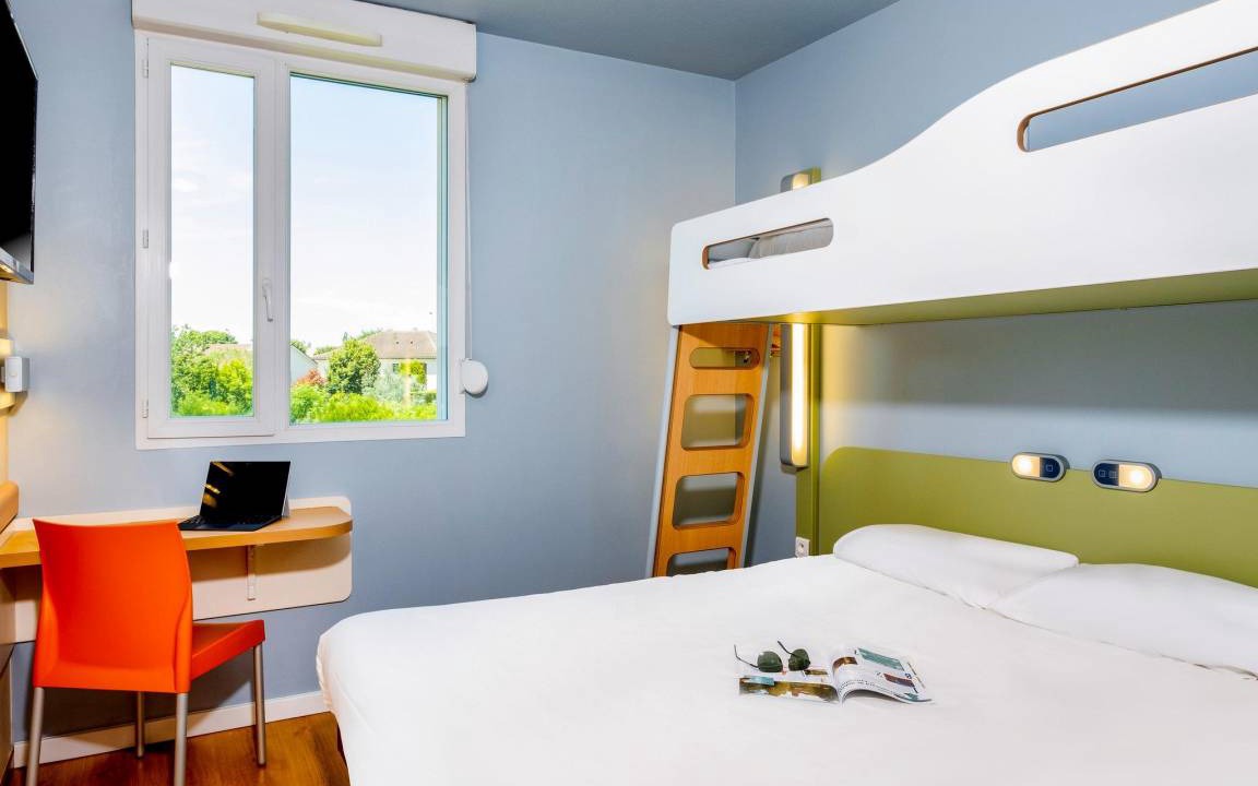 Photo of Bedroom in Limoges