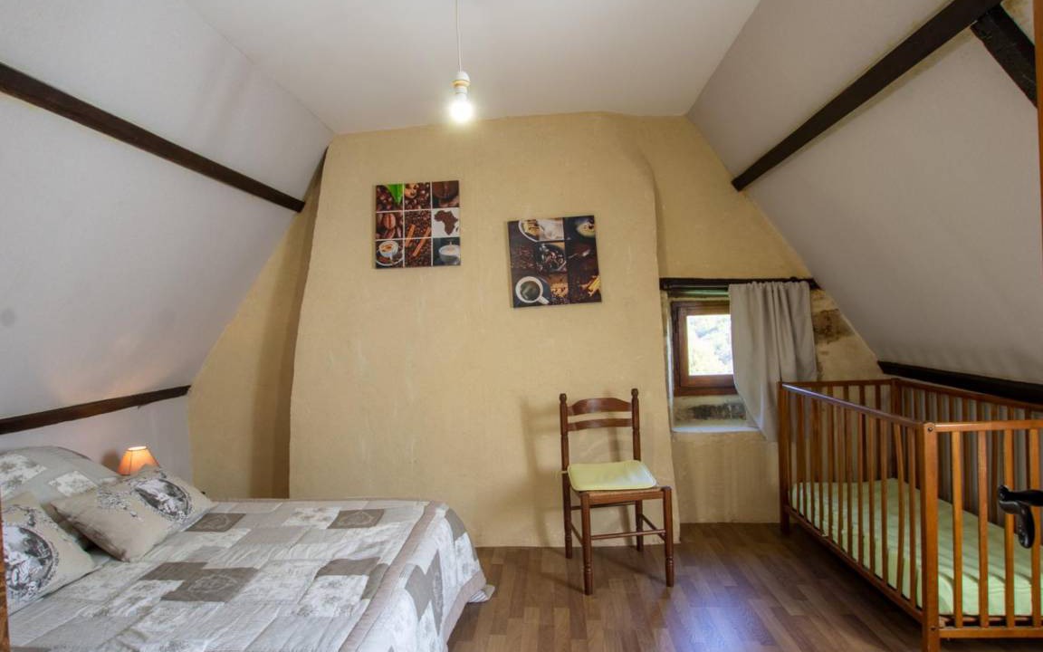 Photo of Bedroom in Saint-Andre-dAllas