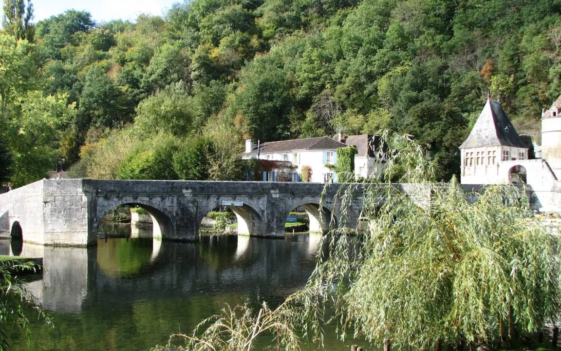 Photo of Others in Saint-Front-la-Riviere