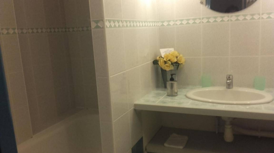 Photo of Bathroom in Saint-Pierre-de-Cole