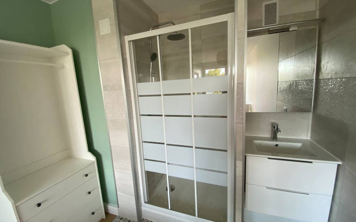 Photo of Bathroom in Pessac