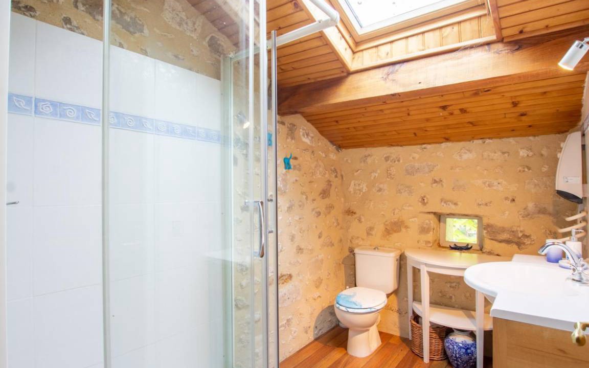 Photo of Bathroom in Mareuil en Perigord