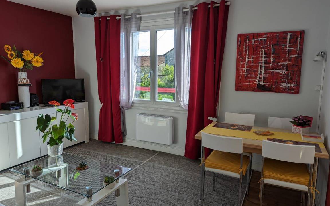 Photo of Livingroom in Barbezieux-Saint-Hilaire