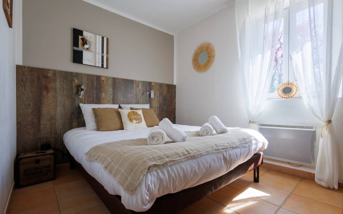 Photo of Bedroom in Gordes