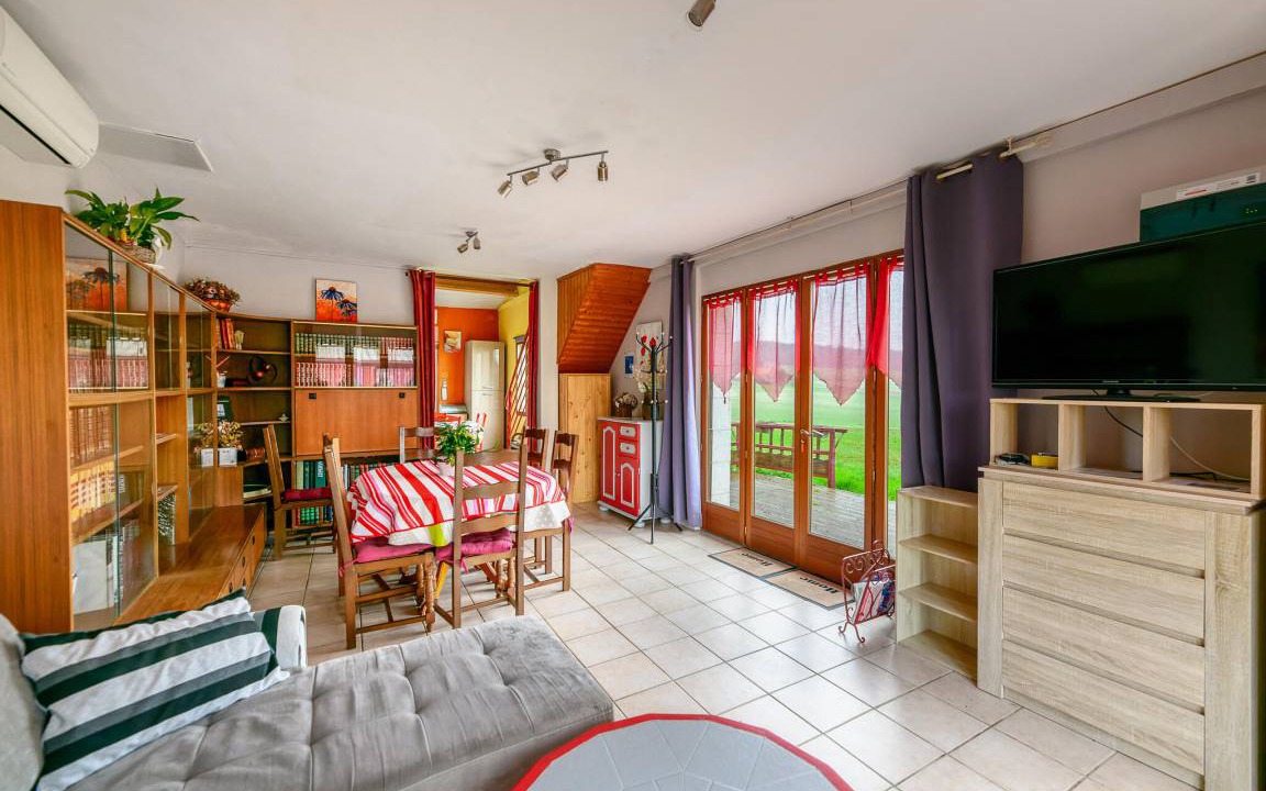 Photo of Livingroom in Scorbe-Clairvaux