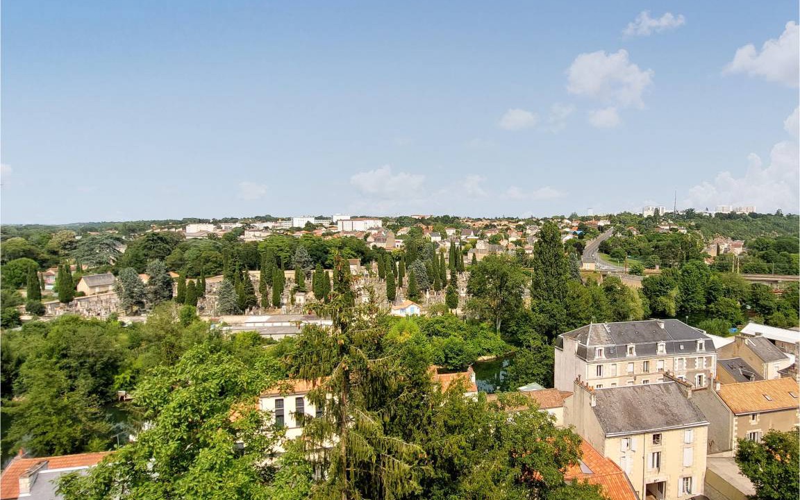 Photo of Others in Poitiers
