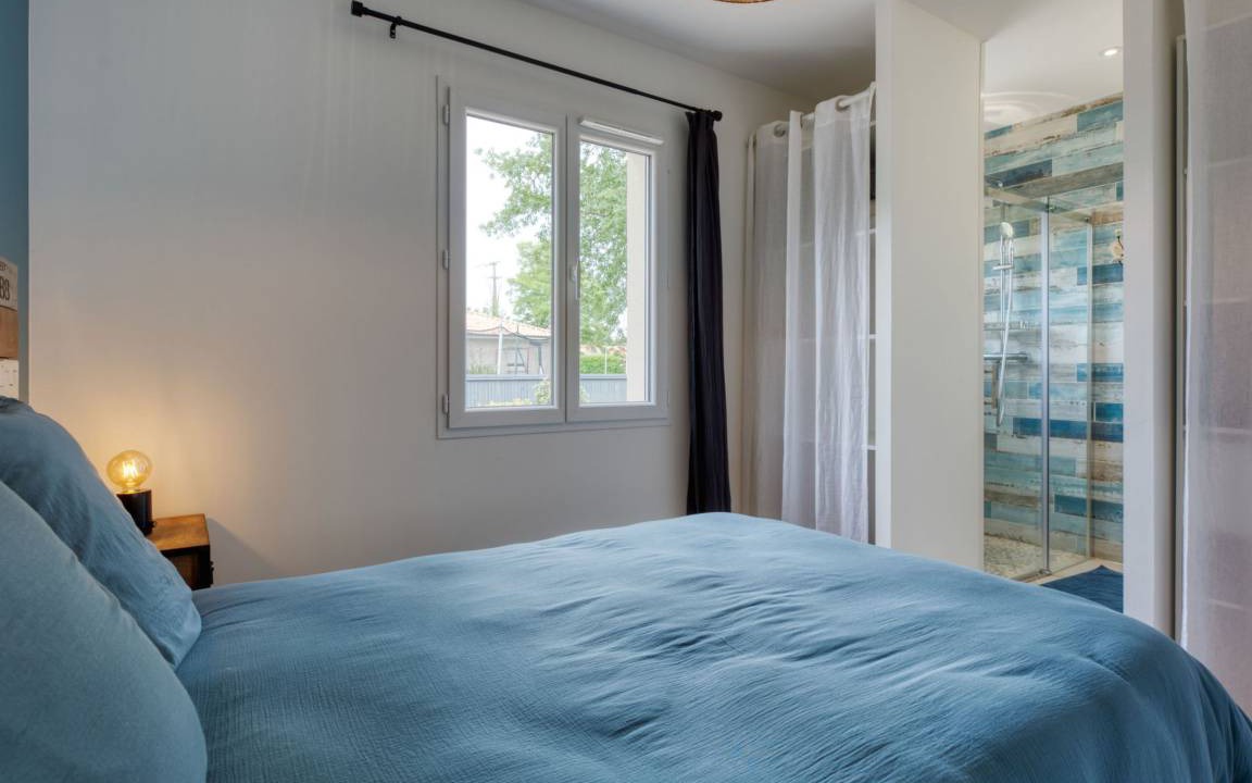 Photo of Bedroom in Grayan-Et-L'Hopital