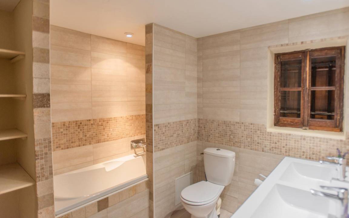 Photo of Bathroom in Bollene