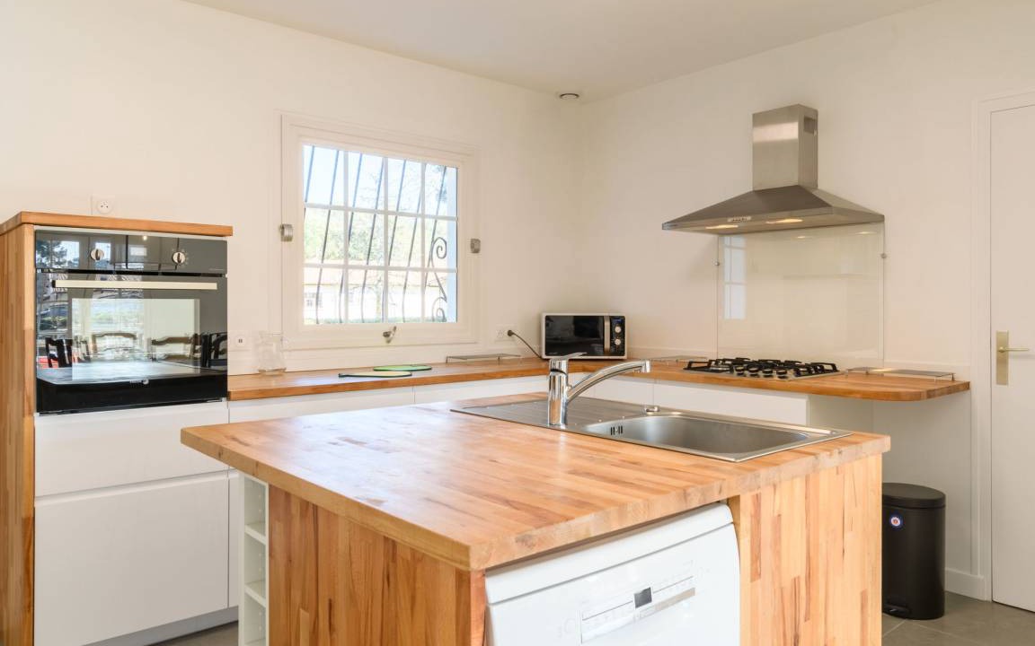 Photo of Kitchen in Lit-et-Mixe