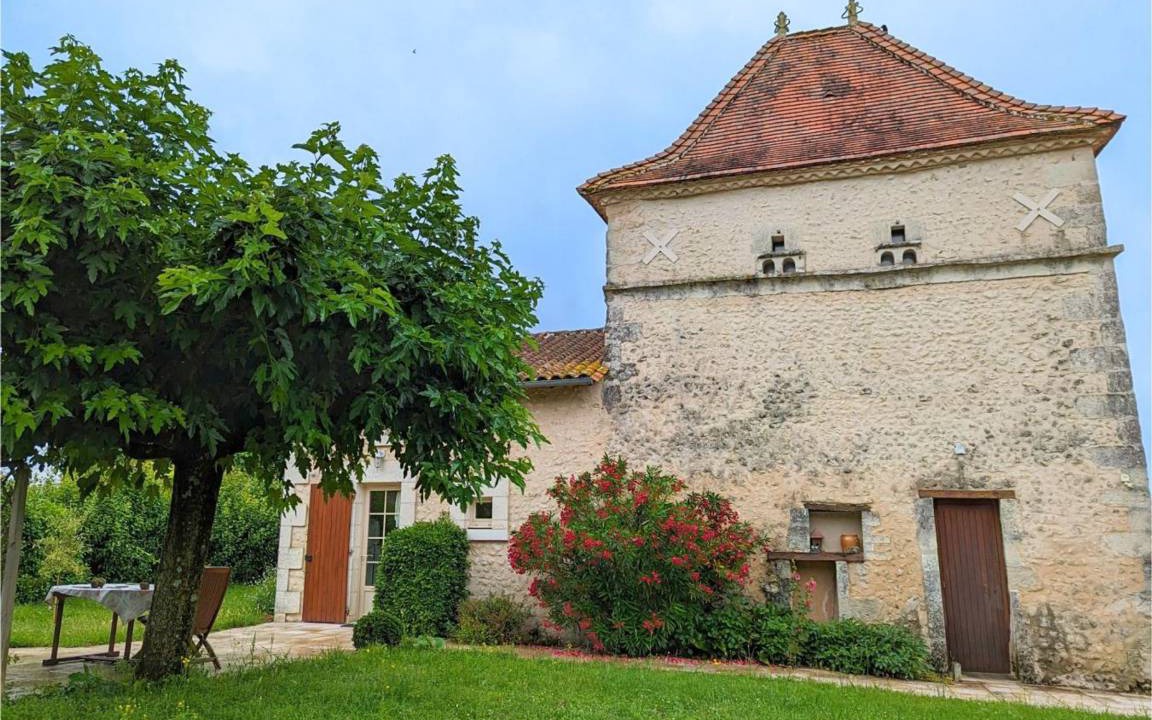 Photo of Others in Saint-Romain