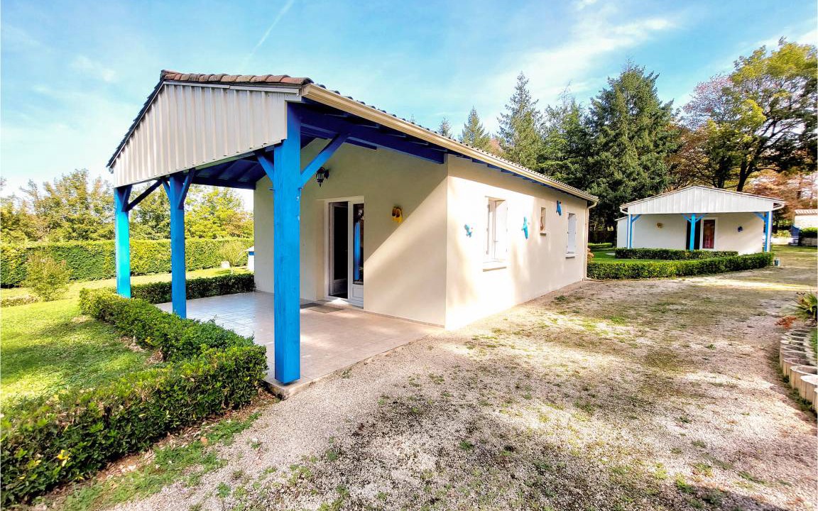 Photo of Buildings in Bagnault