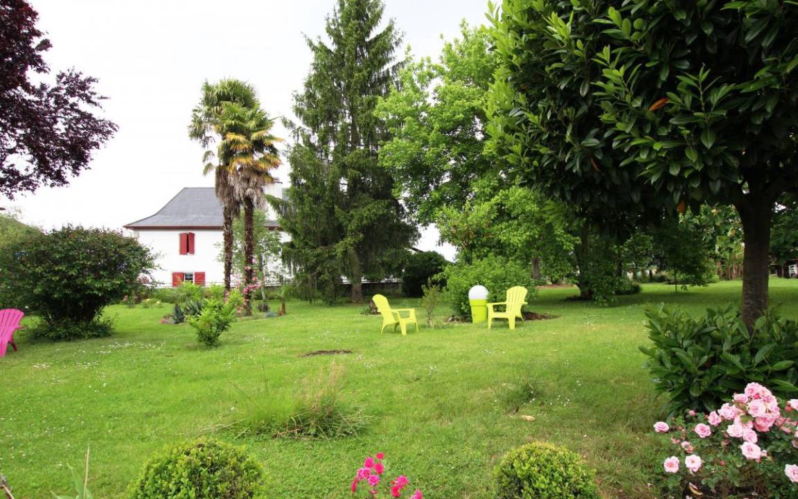 Photo of Others in Geus-d'Oloron