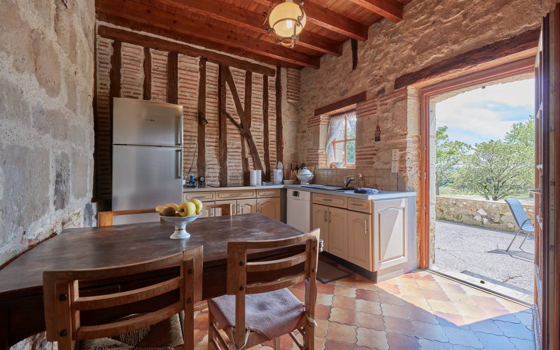 Photo of Kitchen in Tombeboeuf