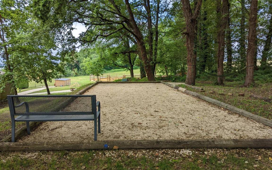Photo of Outdoor in Montmoreau-Saint-Cybard
