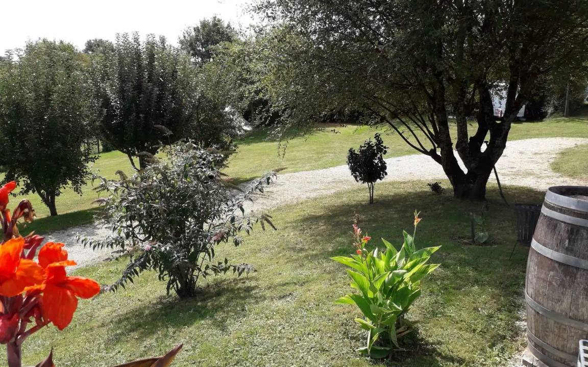 Photo of Others in Hautefort