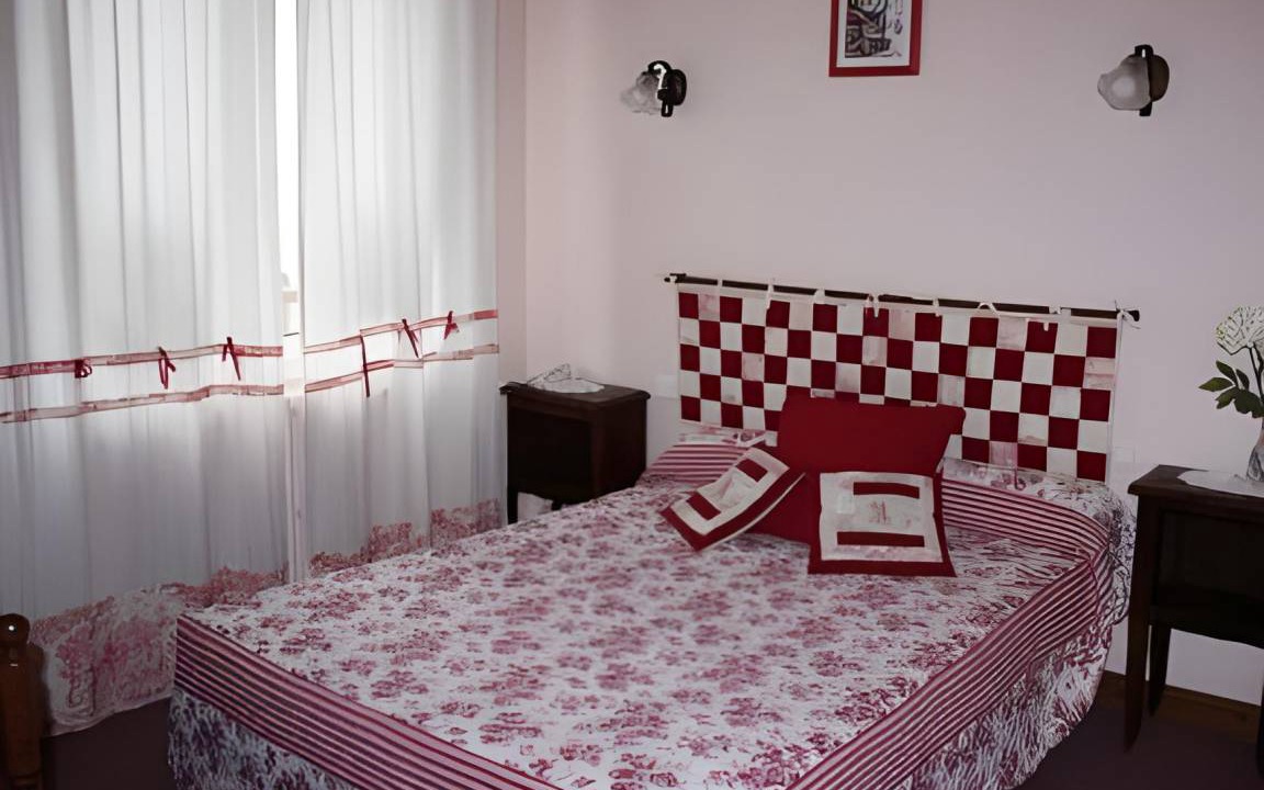 Photo of Bedroom in Poitiers
