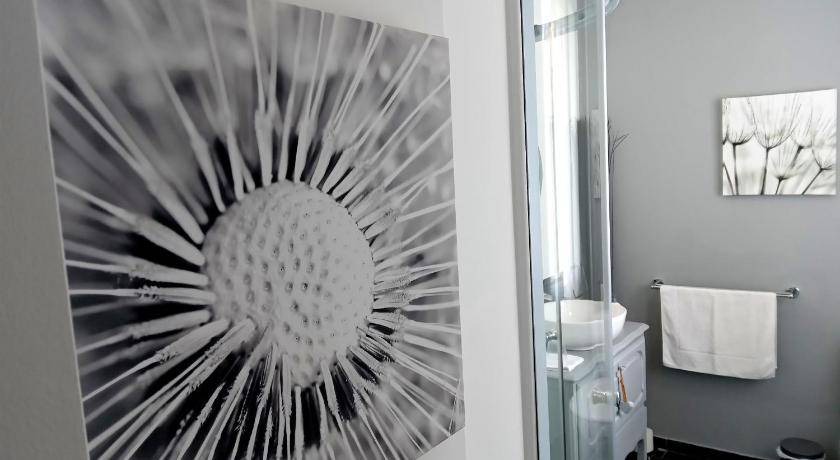 Photo of Bathroom in Exideuil