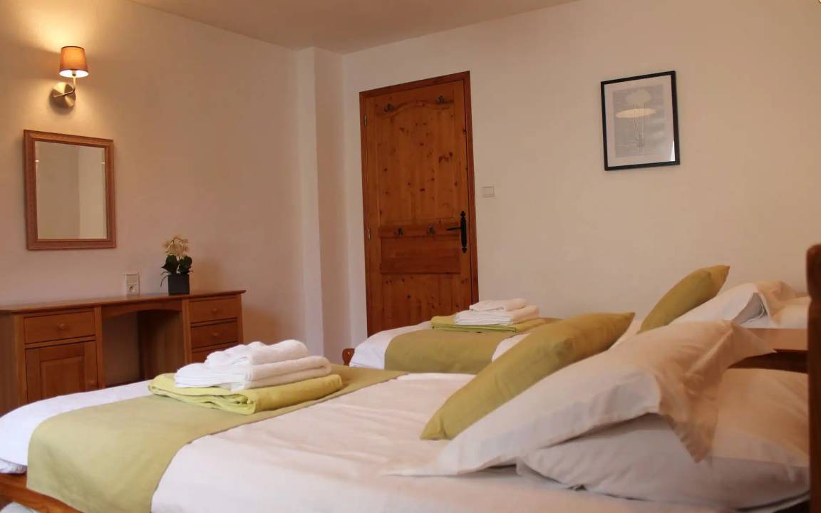Photo of Bedroom in Pillac