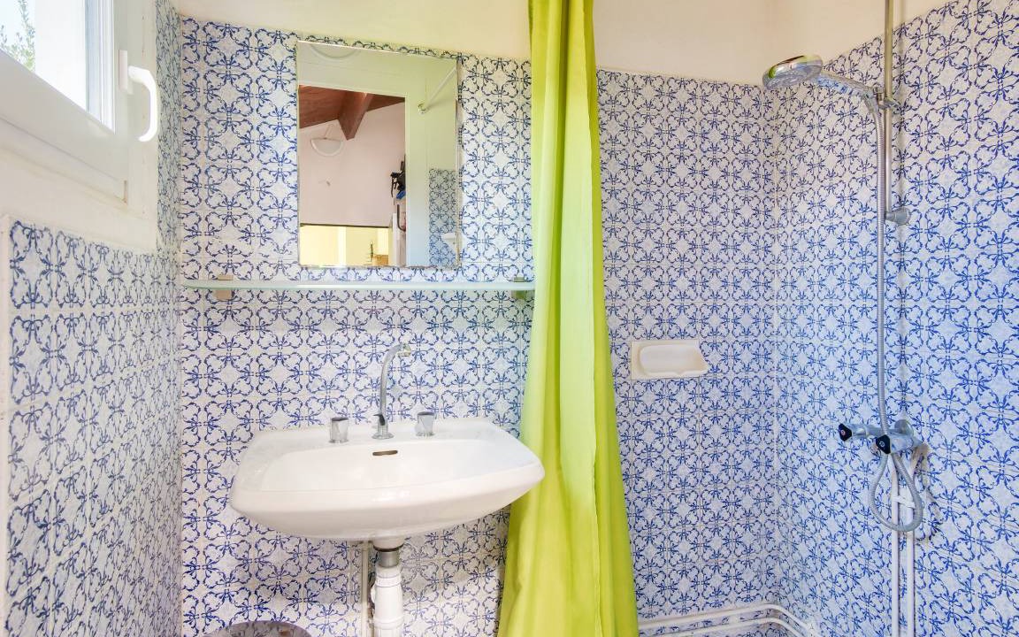 Photo of Bathroom in Loix