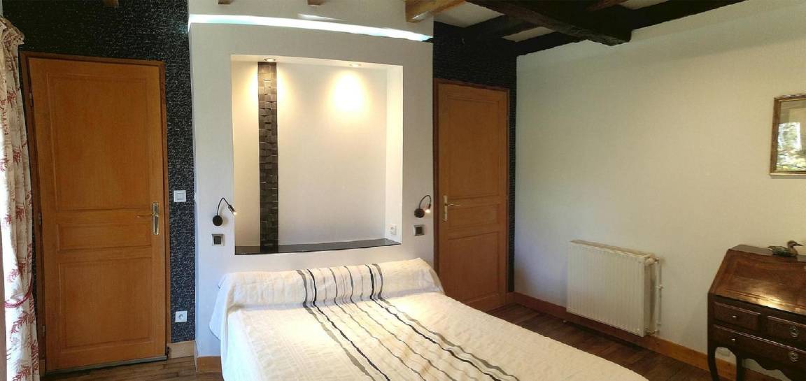 Photo of Bedroom in Saint-Pierre-de-Cole