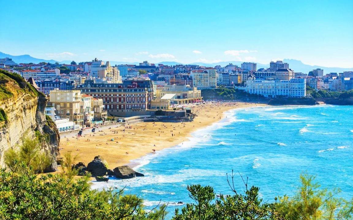 Photo of Others in Biarritz