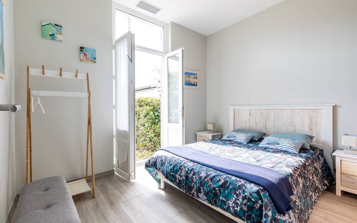Photo of Bedroom in Andernos-les-Bains