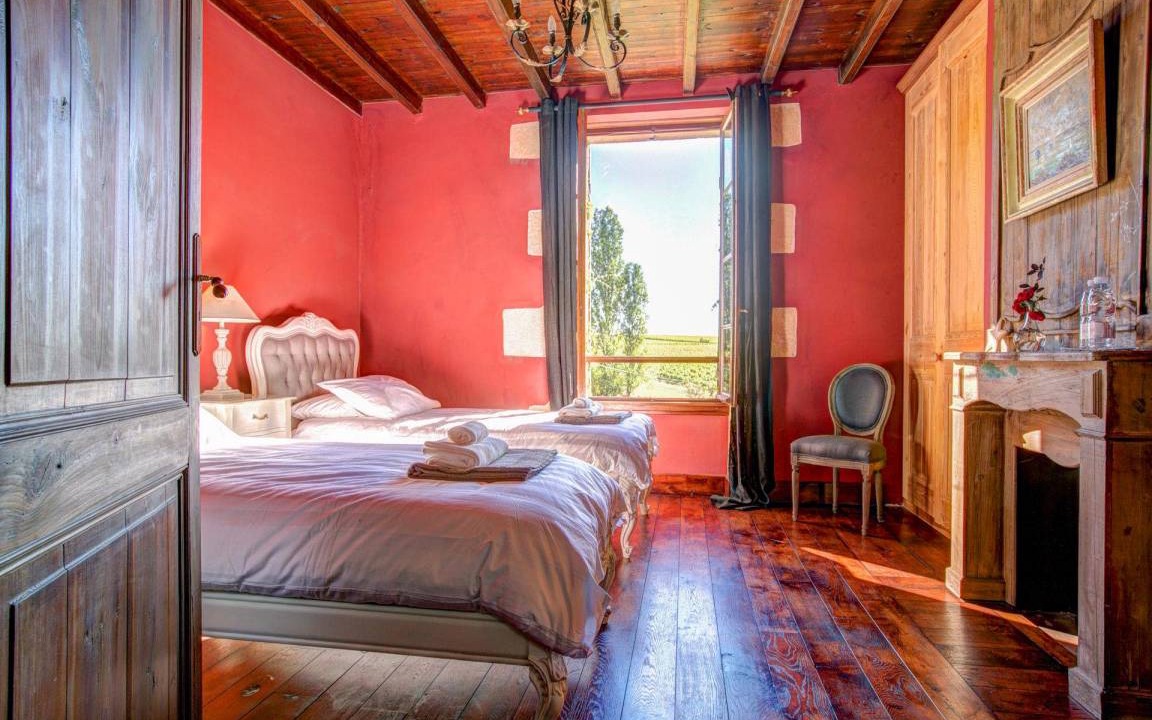 Photo of Bedroom in Caplong