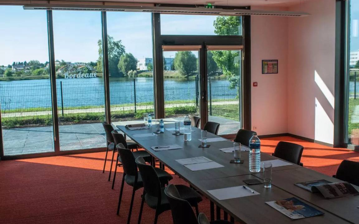 Photo of Others in Bordeaux-Lac