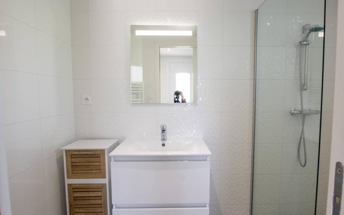 Photo of Bathroom in Saint-Martial-de-Valette