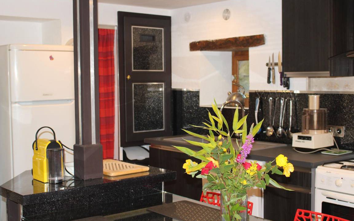 Photo of Kitchen in Saint-Pierre-de-Cole