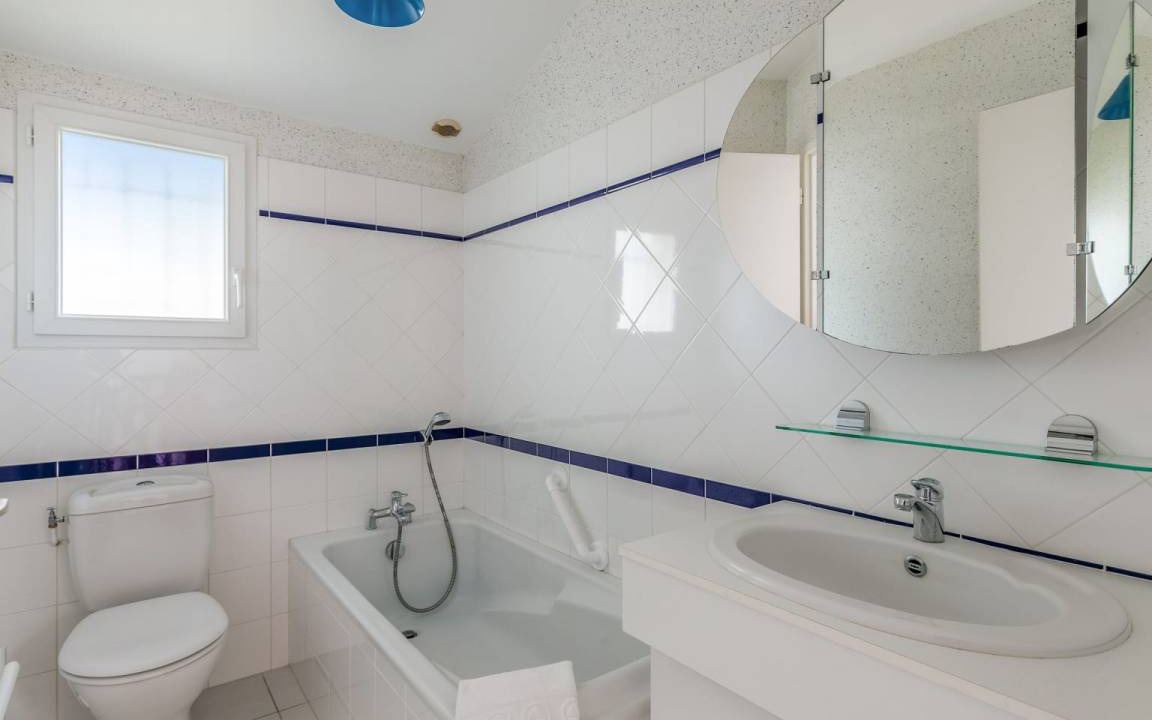 Photo of Bathroom in Saint-Trojan-les-Bains