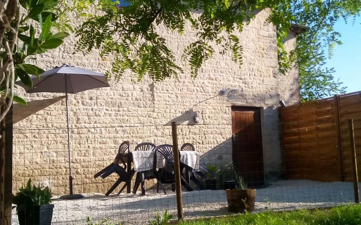 Photo of Others in La Bataille