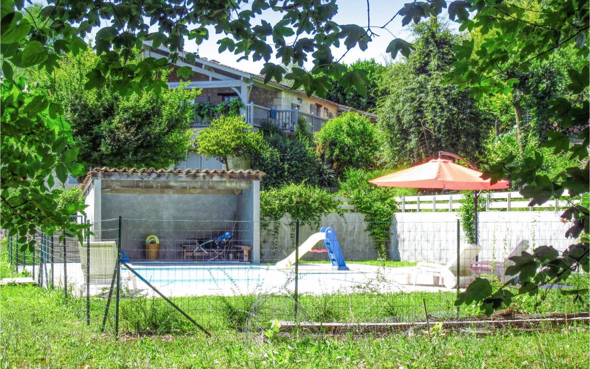 Photo of Others in Saint-Salvy